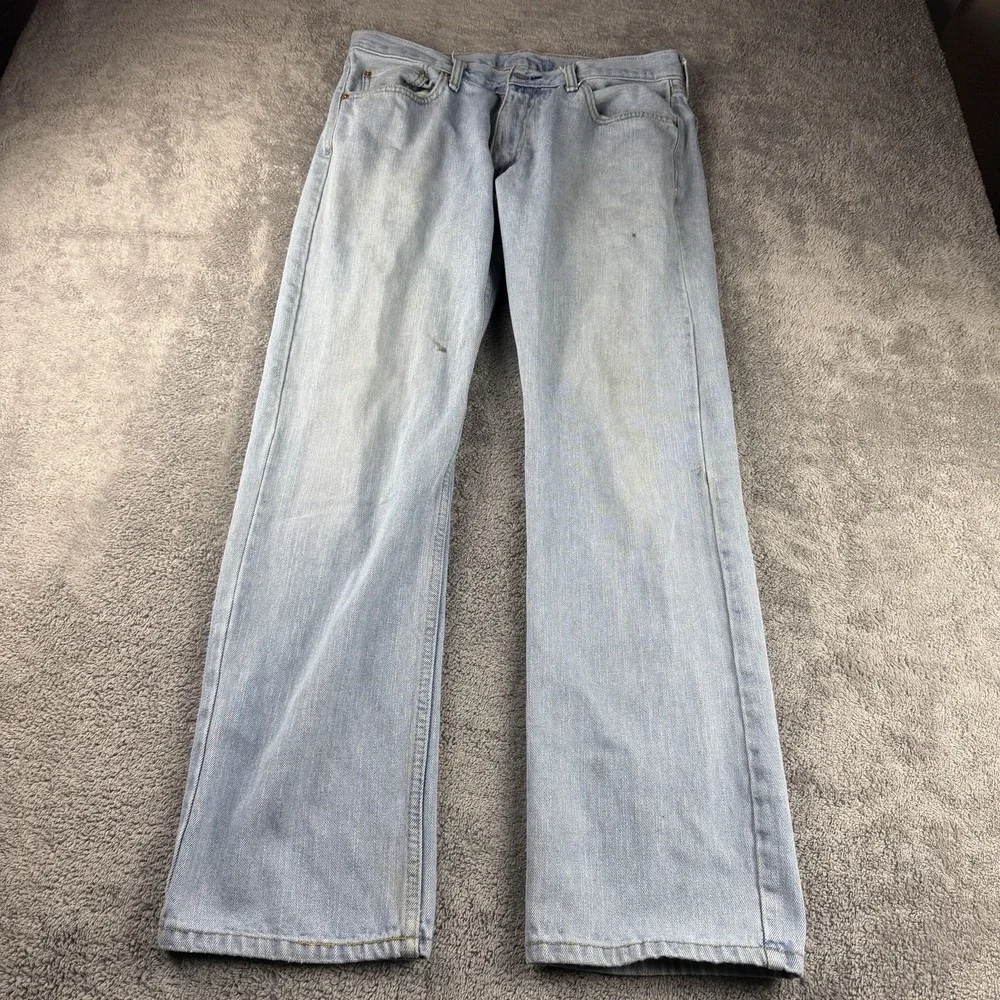 Levis Jeans Mens 34x30.5 Blue Light Wash Straight‎ Leg Mid Rise